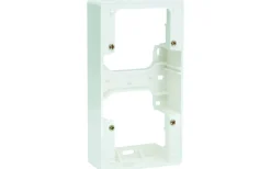 Strömställare/Vägguttag<Malmbergs Förhöjningsram Nova, 2-fack, Vit