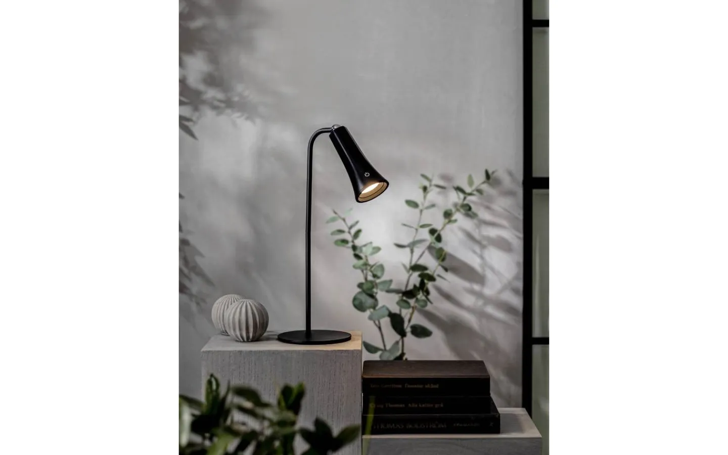 Star Trading Functional Uppladdningsbar Bordslampa 3-i-1 Svart* Uppladdningsbara Lampor Inomhus