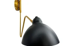 Futura Vägglampa Svart med Mässingsarm