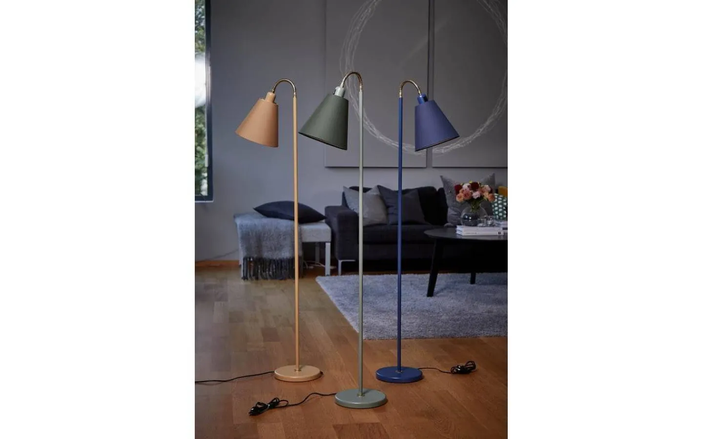 Klassiska Golvlampor|Golvfötter<ArmaturHantverk Haga Golvfot 1L 140cm Gröngrå