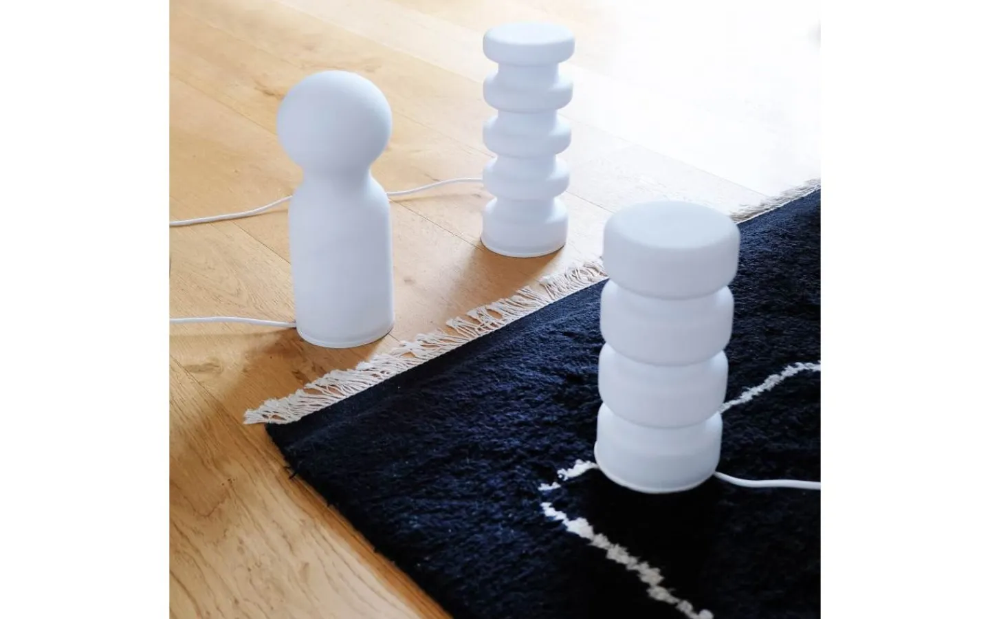 Bordslampor<Dyberg Larsen Harper Bordslampa 35cm Opalvit