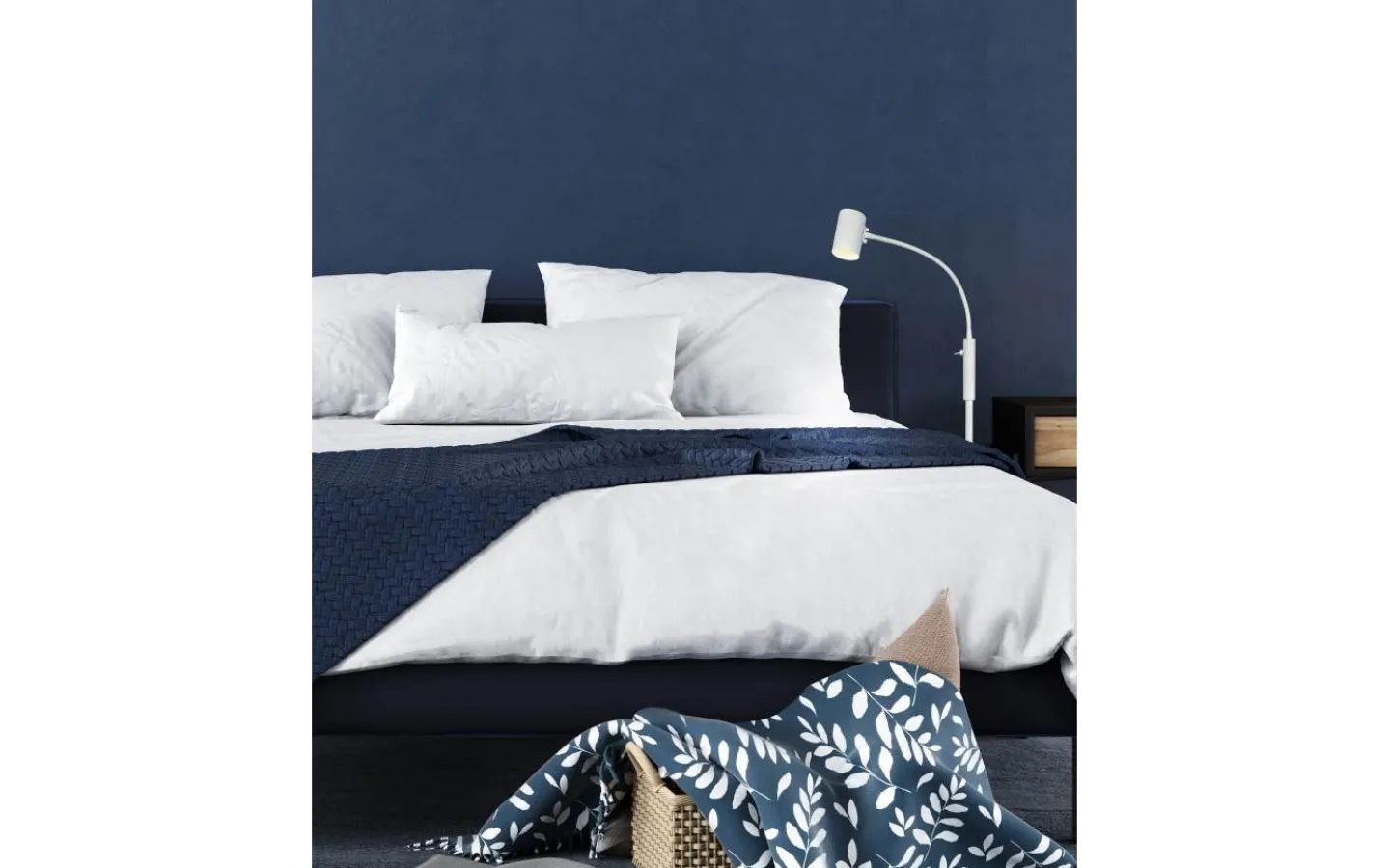 Aneta Hugin Golvlampa 135cm Vit* Golvläslampor