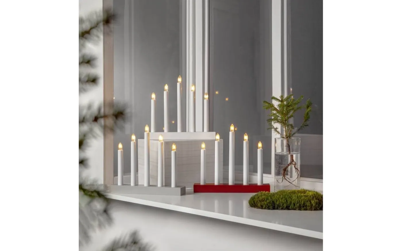 Inez Adventsljusstake 24cm Röd