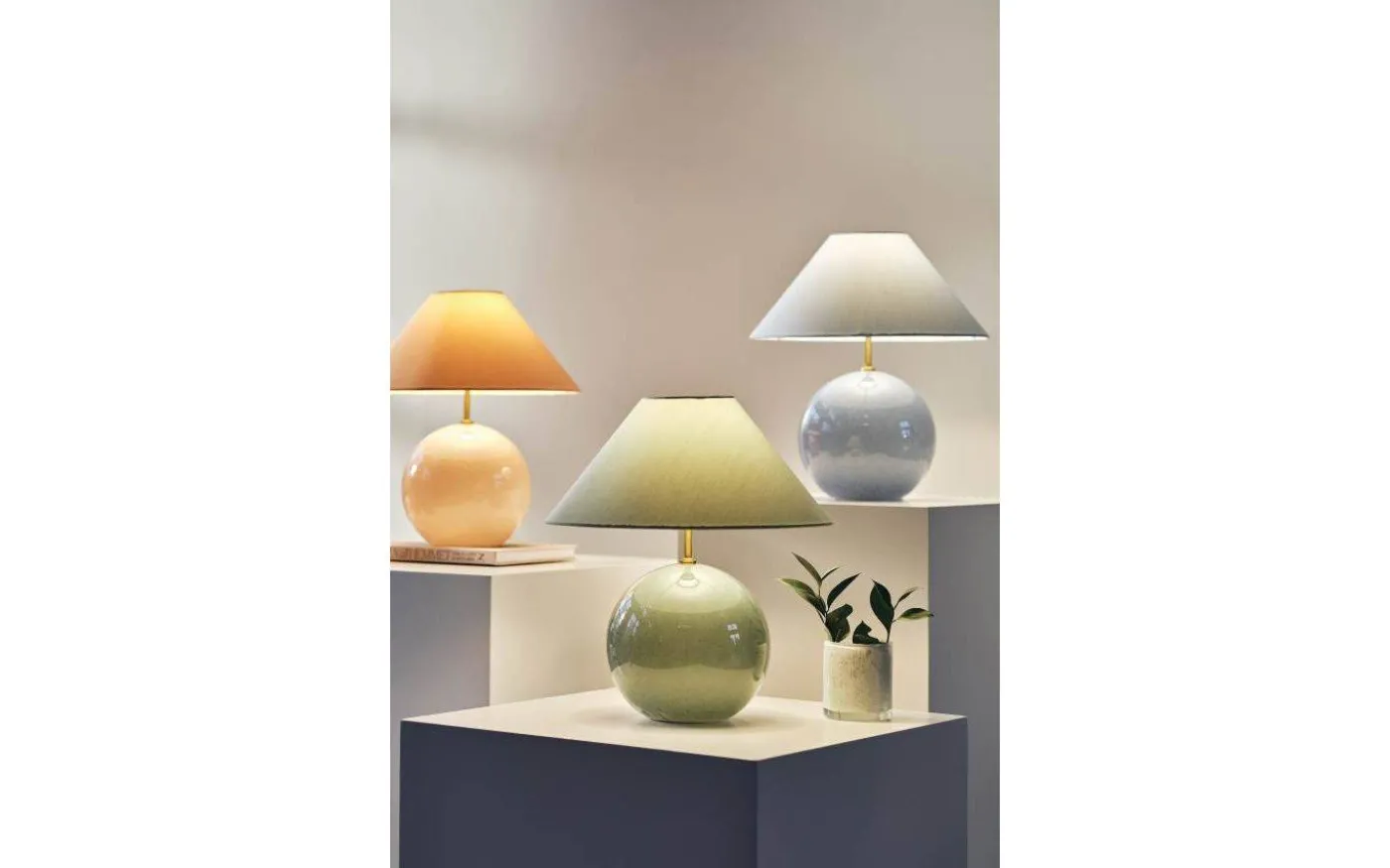 Iris Bordslampa 39cm Grön