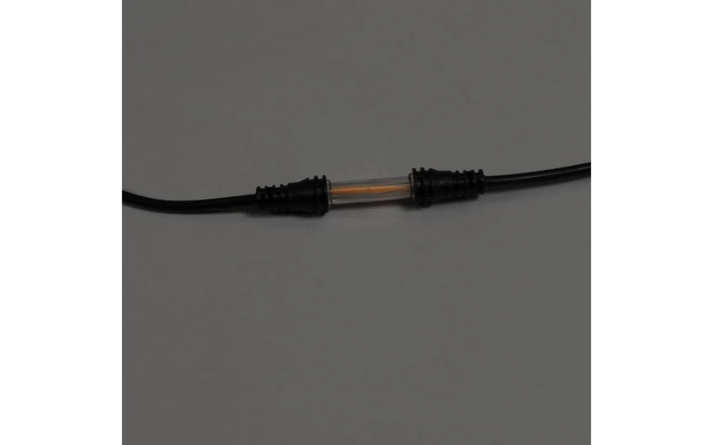 Konstsmide Isgnistra Ljusslinga 9,57m 30L Amber LED IP44* Korta Ljusslingor (1-10M)|Ljusslingor Utomhus