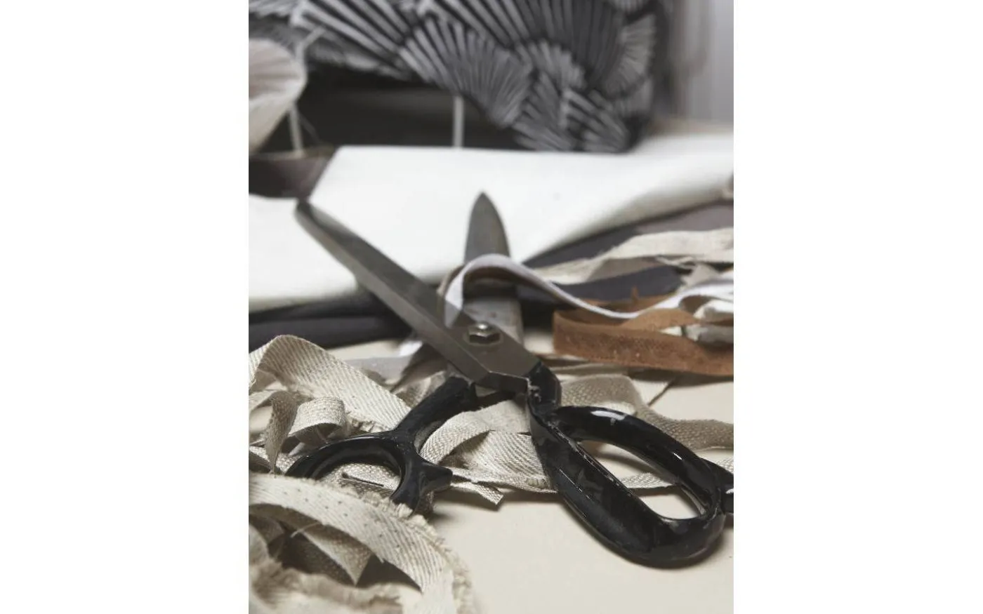 Juni Takskärm 40cm Beige AWARE