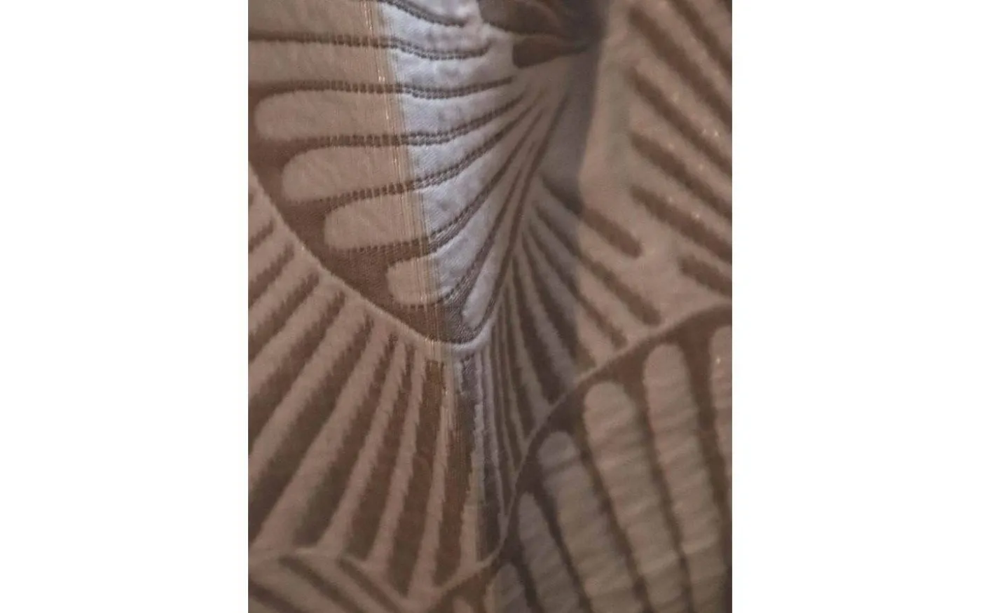 Juni Takskärm 40cm Beige AWARE