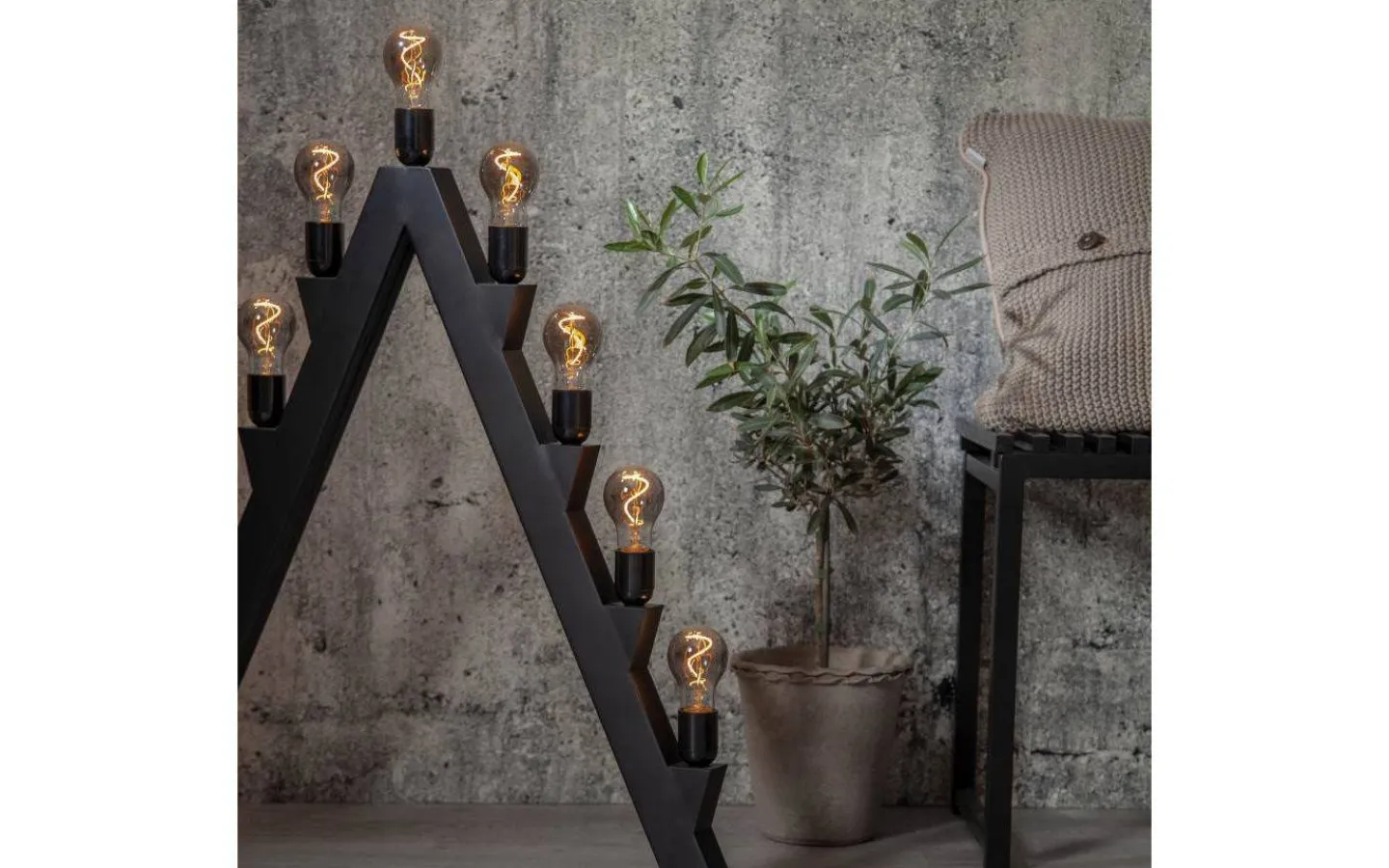 Star Trading LED E27 Normal Grace Smoke 1800K 65lm 3W(7W)* Heavy Smoke E27