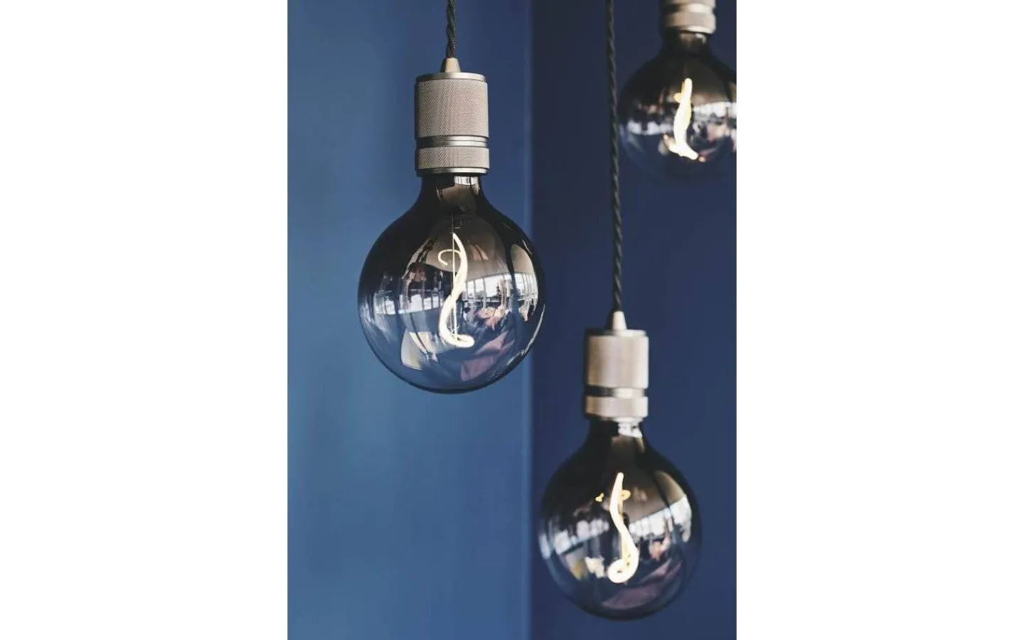 Halo Design LED E27 3-Steg DIM Glob 125mm 2200K 200lm 4W(20W) Smoke* Dekorativa Ljuskällor E27|Heavy Smoke E27