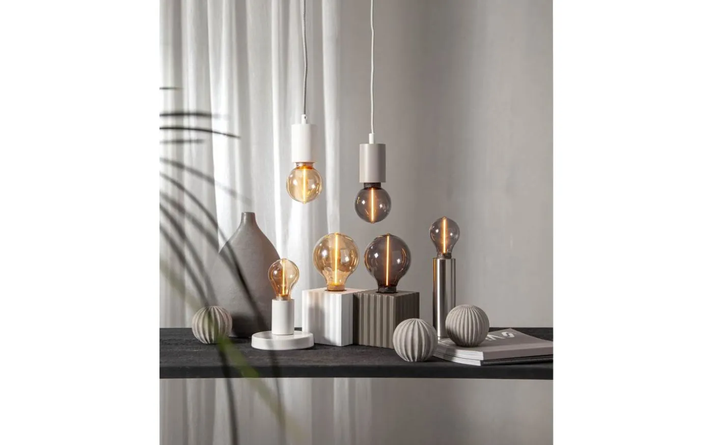 LED E27 3-Steg DIM-Minne Glob 95mm DecoLed One Amber 1800K 100lm 2W(10W)