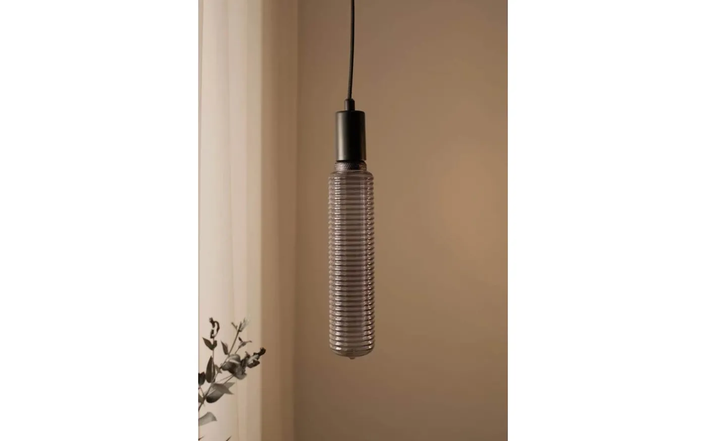 LED E27 Tub Ghost Rök 2700K 210lm 3,5W(21W)