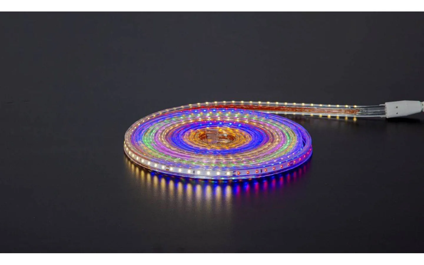 Star Trading LEDstrip Multi 8,3W 5m* 230V Led Slinga|230V Led Slinga