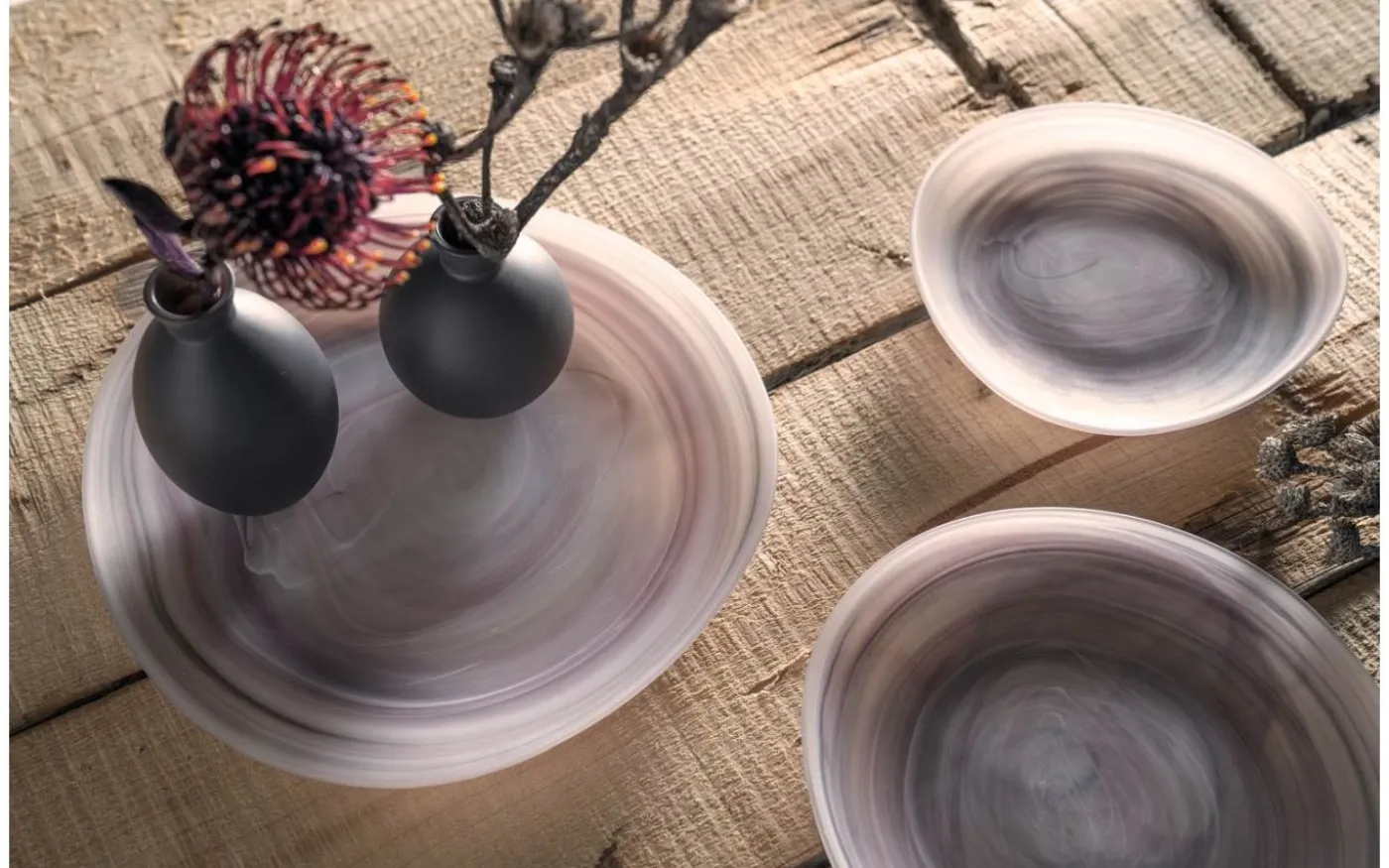 Leonardo Vas 16cm Svart