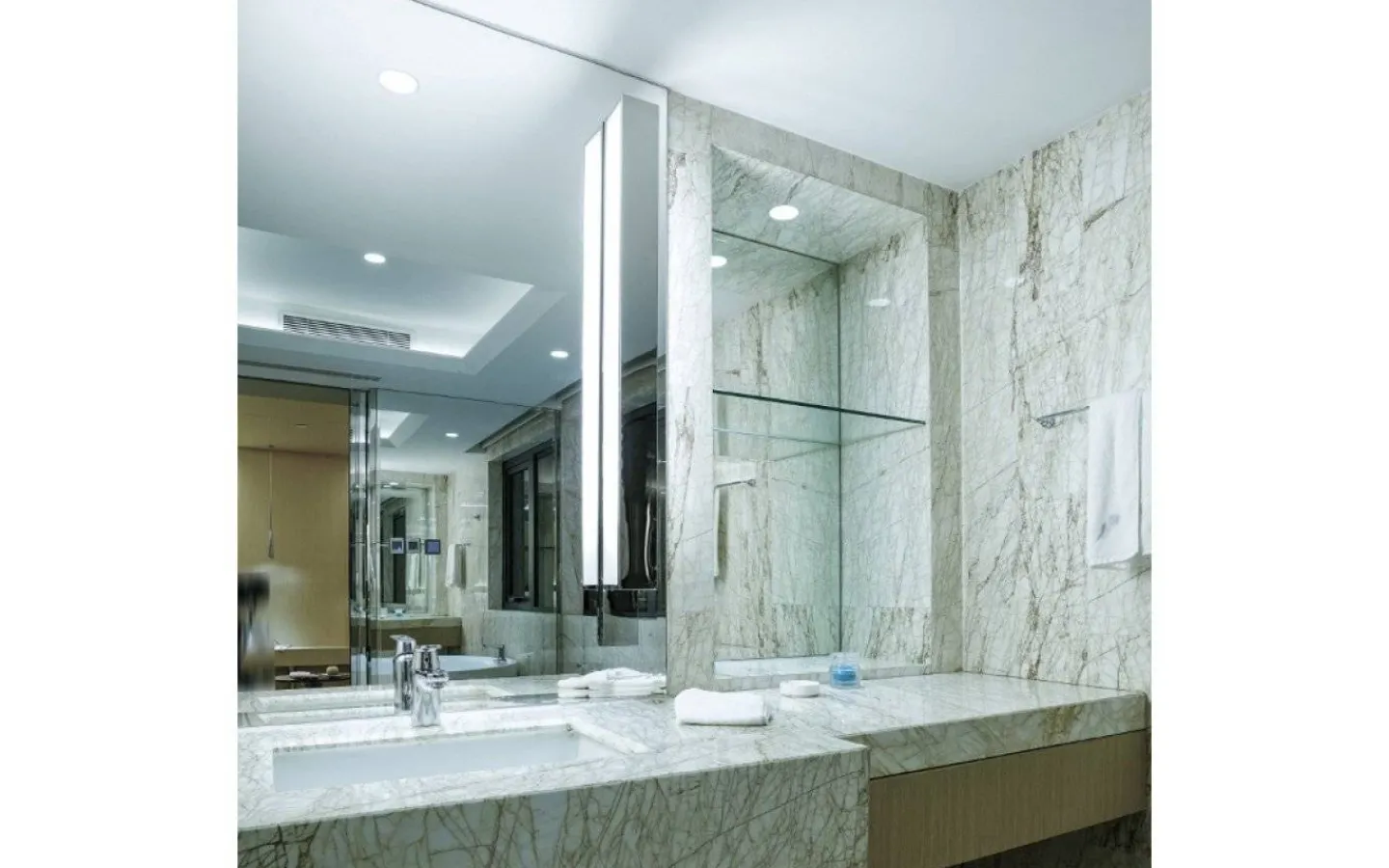 Spotlights Med Utbytbar Ljuskälla<Rendl Leroy R Infälld Spotlight Vit 12V GU5,3 IP44