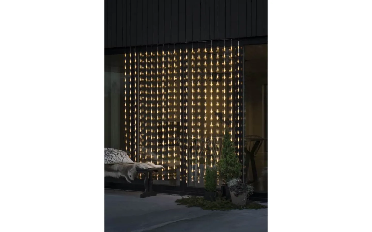 Konstsmide Ljusgardin Drops 2x2m Varmvit IP44* Julpynt Utomhus