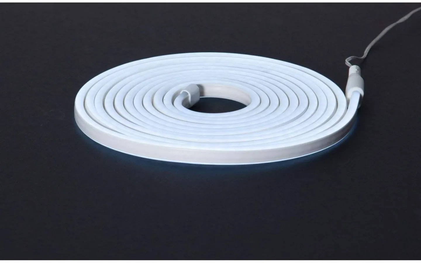 Utomhusdekorationer|230V Led Neonslang<Star Trading Ljusslang FlatNeon Kallvit 12W 5m IP44