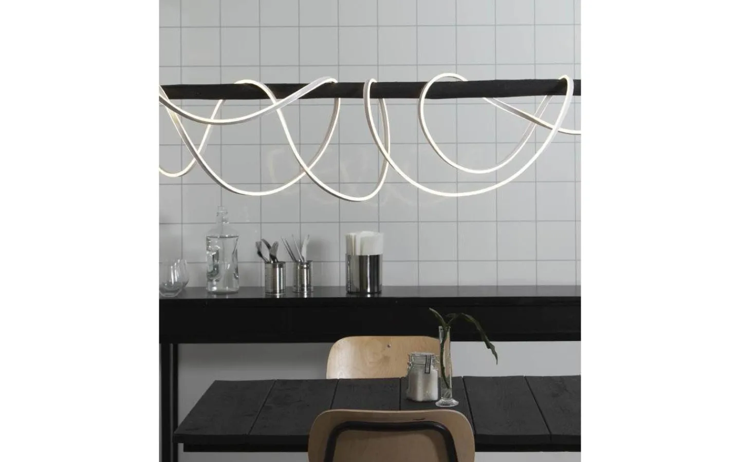 230V Led Neonslang|230V Led Neonslang<Star Trading Ljusslang NEOLED 6m Kallvit