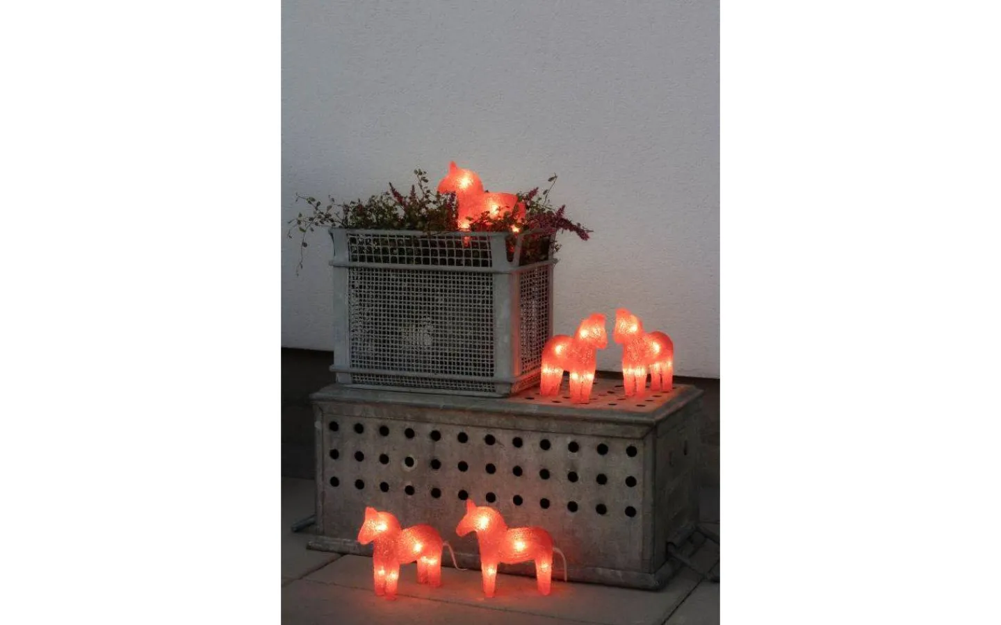 Julpynt Utomhus<Konstsmide Ljusslinga Hästar 5-Pack Röd IP44