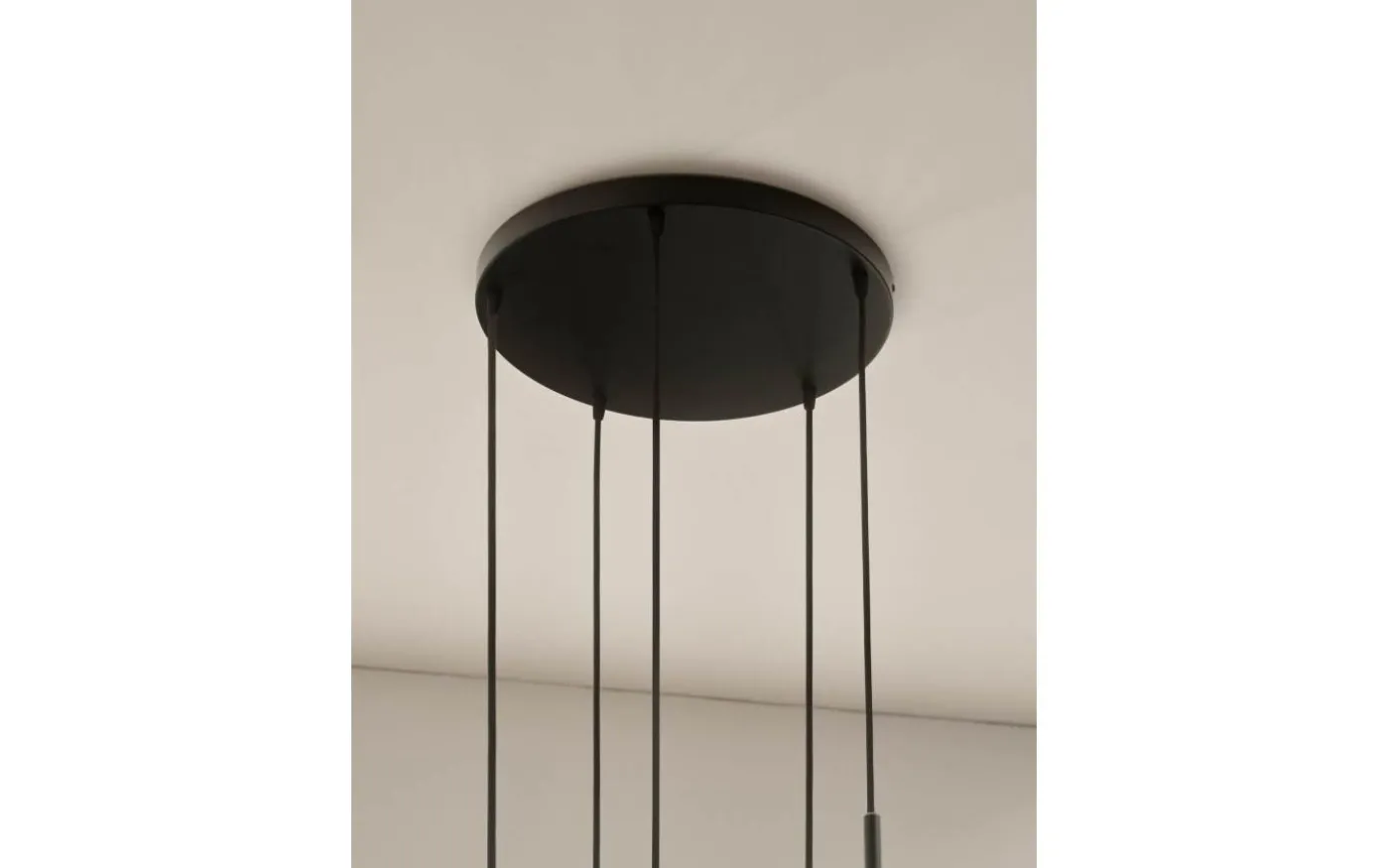 Luana 5-håls Takkopp Svart