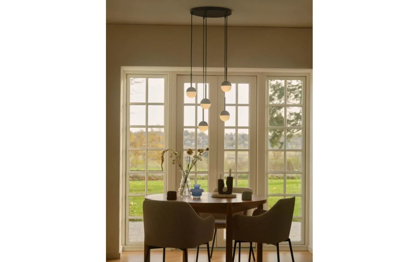 Luana 5-håls Takkopp Svart