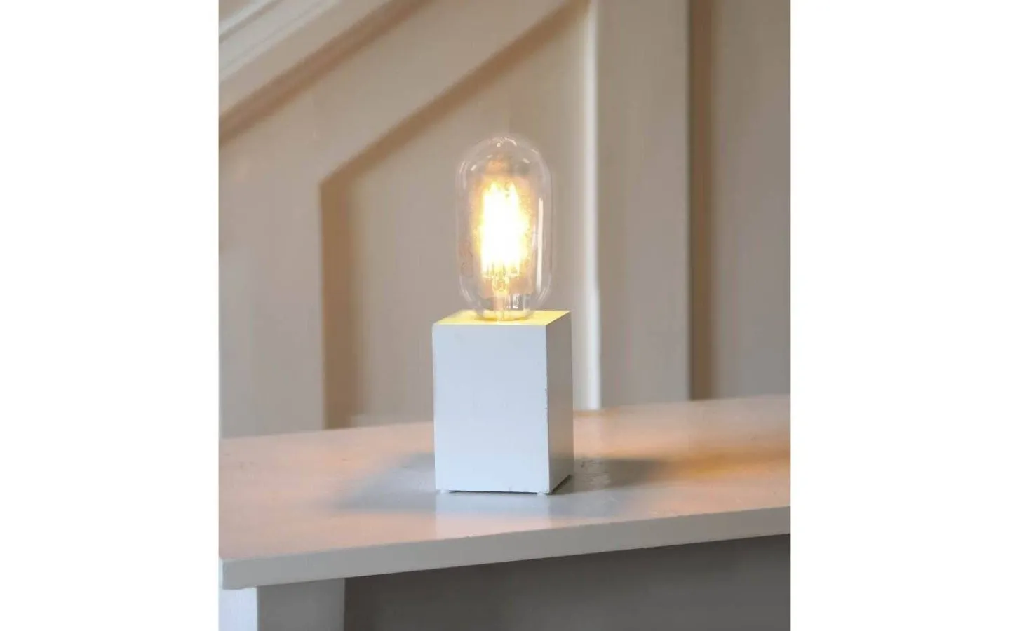 Vardagsrum|Bordslampor<Star Trading Lys Bordslampa E27 10cm Vit