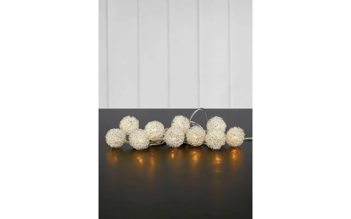 Markslojd Marcus Batteridriven Ljusslinga 1,2m Metallkulor* Batterislingor Inomhus