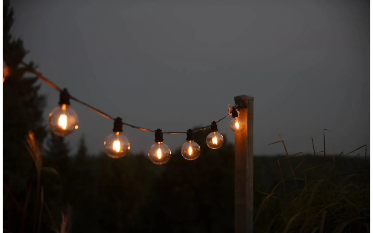 Konstsmide Ängsblomma Partyslinga 4,5m 10L Amber utbytbar LED IP44* Partyslingor Utomhus 230V|Partyslingor Utomhus 230V