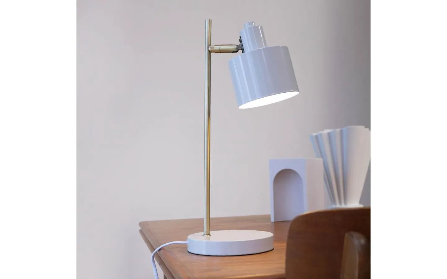 Dyberg Larsen Ocean Skrivbordslampa 43cm Oliv/Mässing* Skrivbordslampor