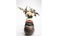 Markslojd Omfamna Keramikvas Svart 14 cm* Vaser & Blomkrukor