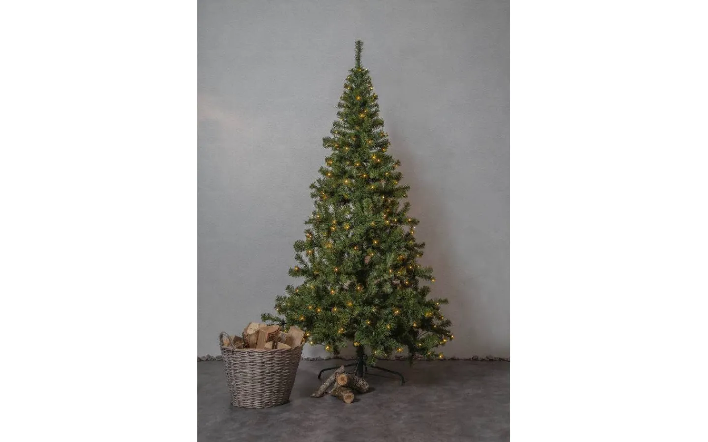 Star Trading Ottawa Konstgran LED 210cm* Konstgranar Med Led