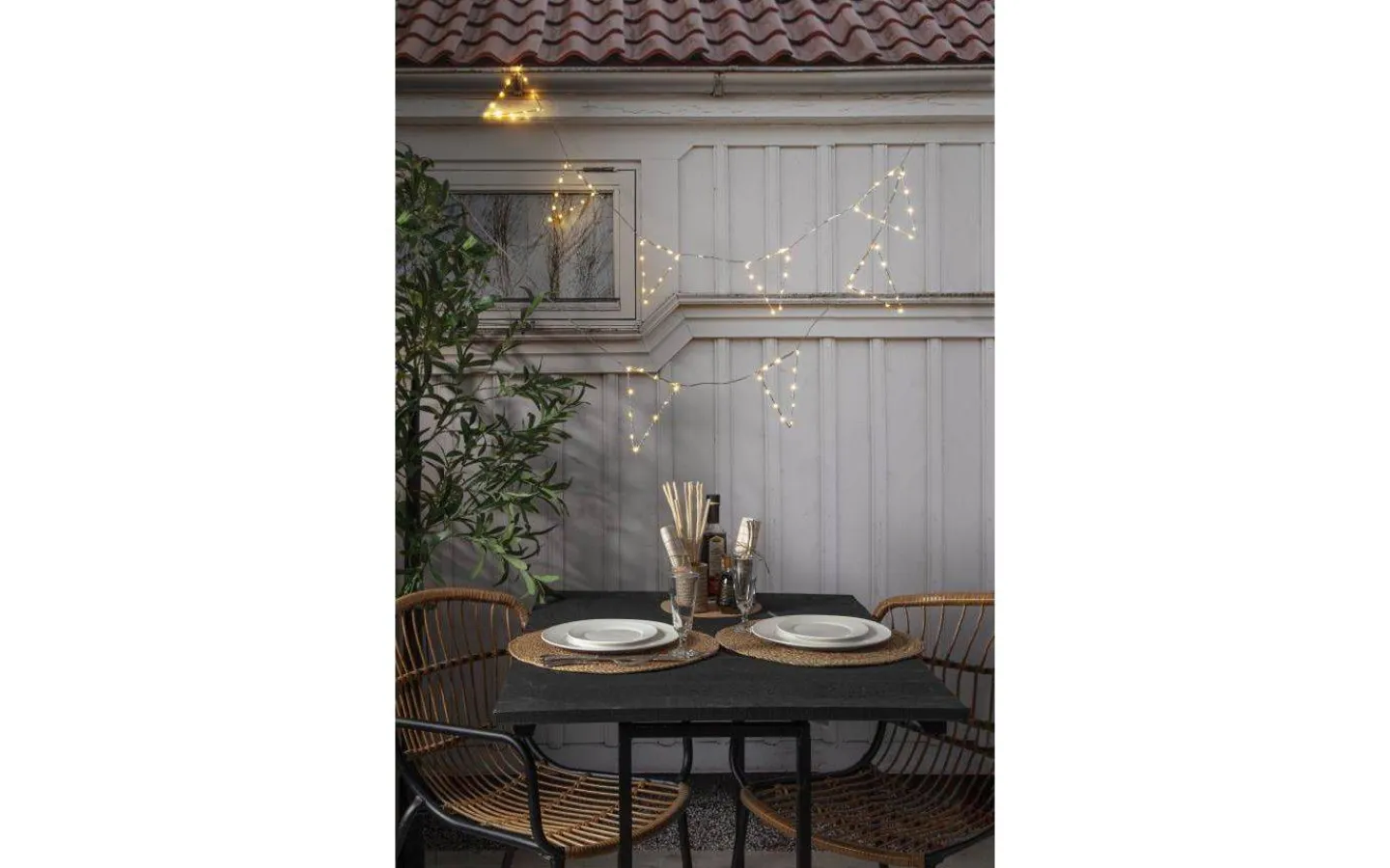 Star Trading Penny Batteridriven Ljusslinga Vimplar 2,4m Silver IP44* Batteri Julpynt Utomhus|Batterislingor Utomhus