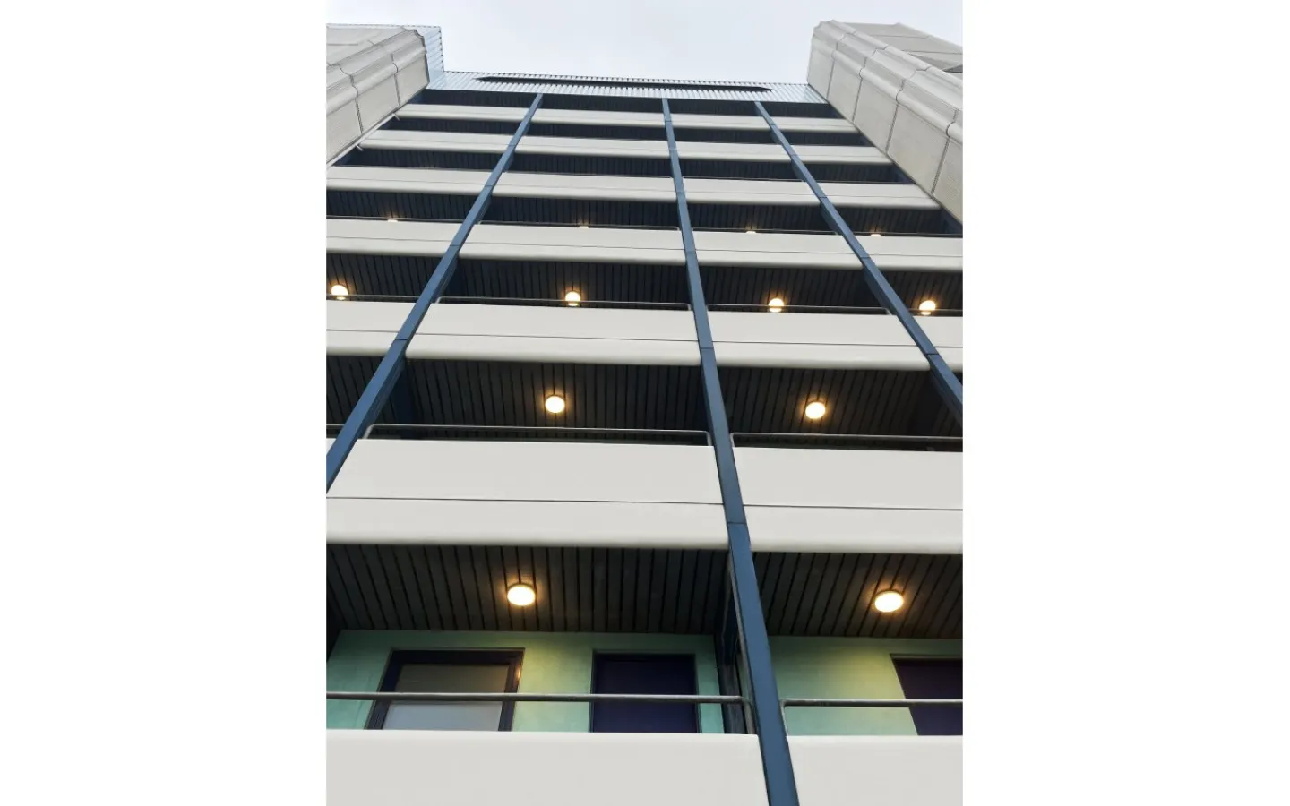 Malmbergs Plafond Hardy, 15W, CCT 3000-4000K, IP65* Utomhusarmaturer, Stolpar