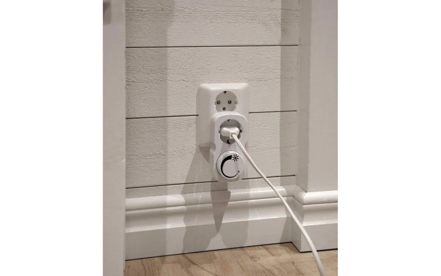 Star Trading Plug-in Dimmer LED 0-200W* Belysningstillbehör|Vrid-Dimmer