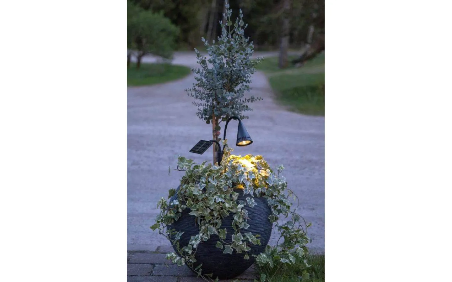 Star Trading Powerspot Solcellsdriven Spotlight 34cm Svart* Solcellslampor Stig & Mark|Visa Alla Solcellslampor