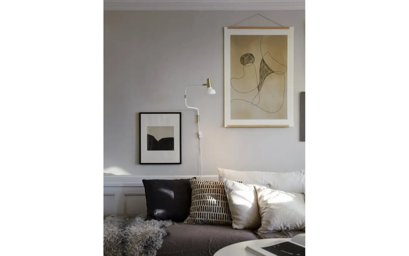 Ray Vägglampa Vit/Mässing