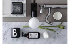 Regal 1L Vägglampa Badrum IP44 Mattsvart