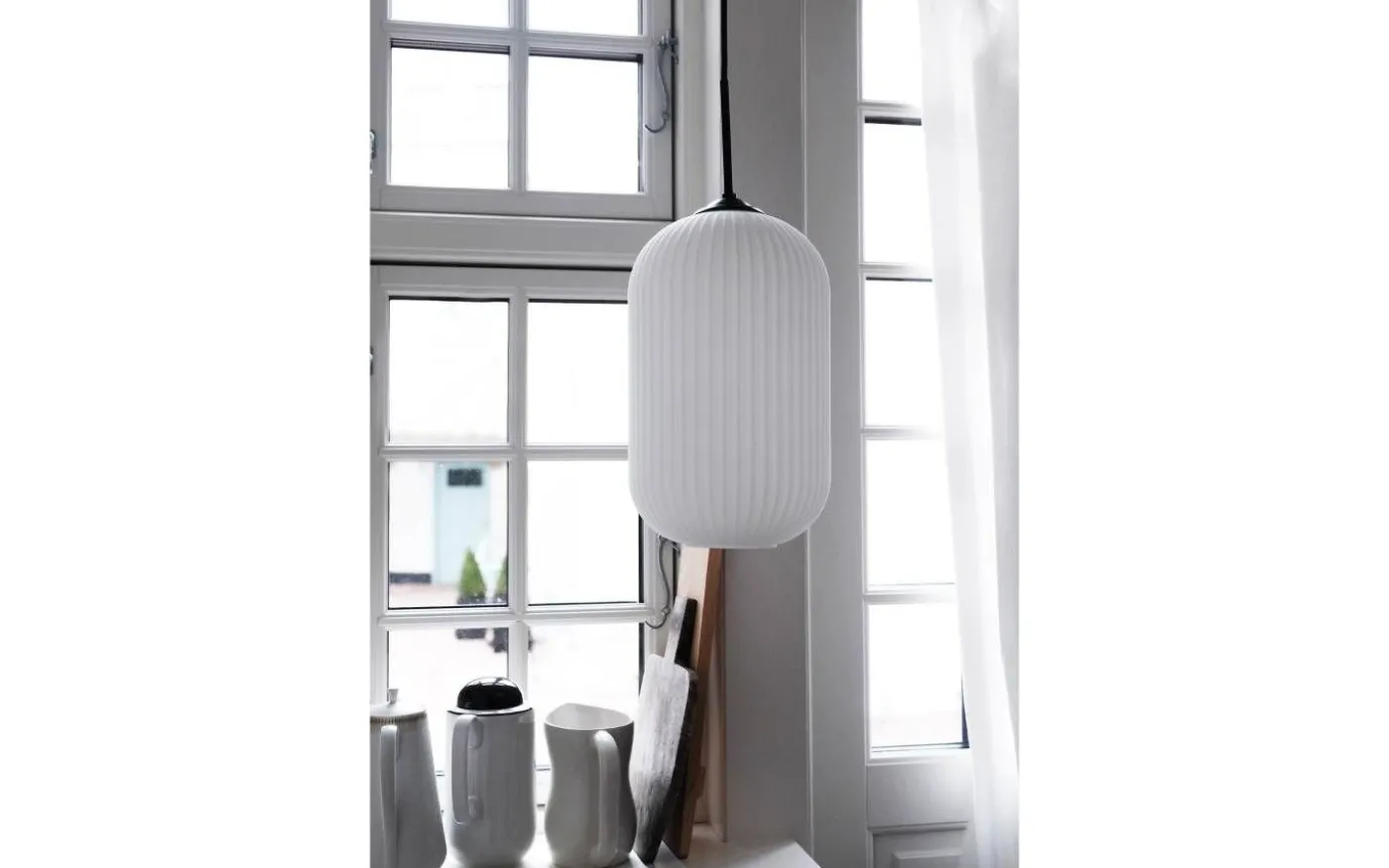 Riflet Fönsterlampa 14cm Opal/Svart