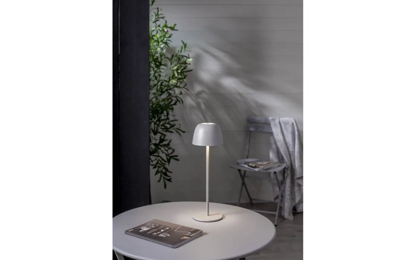 Ronda Uppladdningsbar Bordslampa Greige IP54