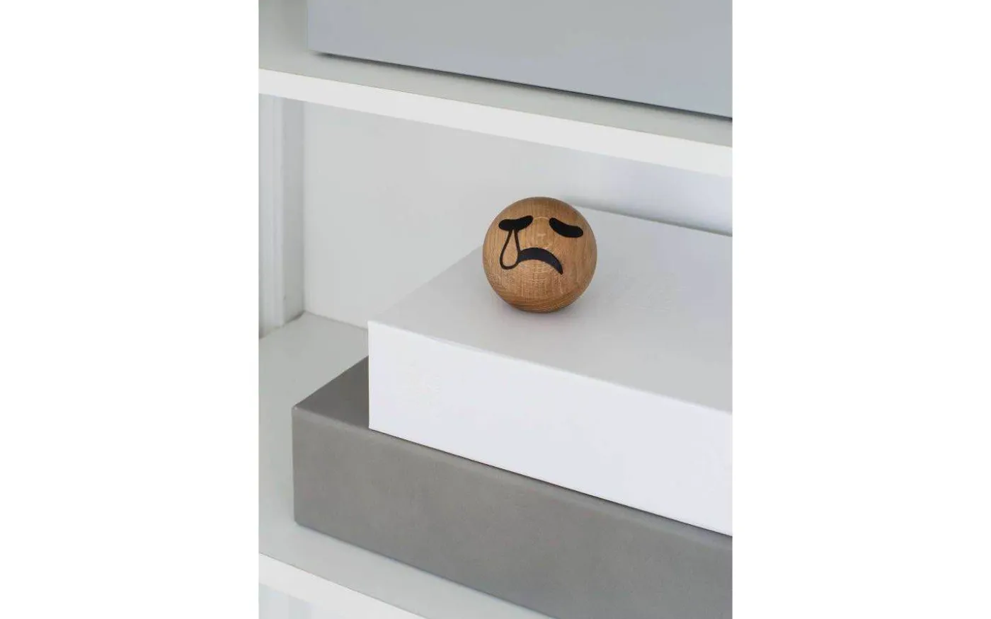 Sad Emojiboll 7cm Ek