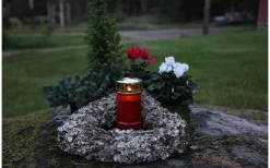 Star Trading Serene Batteridrivet Gravljus 14cm 1200h Röd/Guld* Gravljus|Gravljus