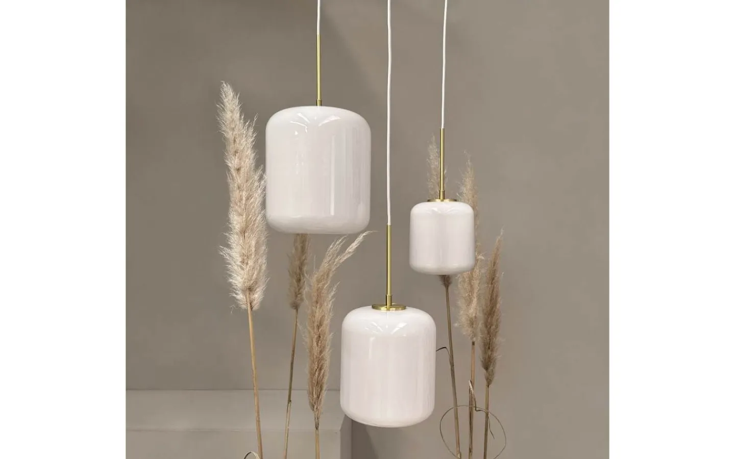 Fönsterlampor<Dyberg Larsen Silvia Fönsterlampa 20cm Opal/Mässing