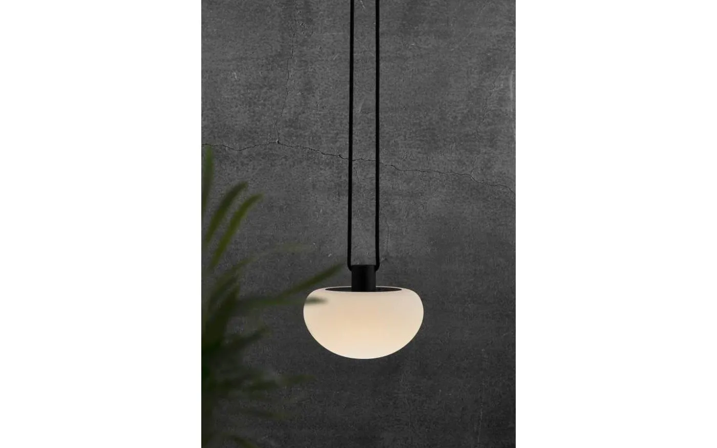 Sponge Batteridriven Taklampa IP65 Svart/vit