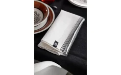 Markslojd Stenhild Bordsduk Svart 150x300 cm* Bordsdukar