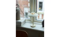 Stepp 1-2-3 Uppladdningsbar Bordslampa LED 2,5W 2700K 28cm Cream IP54