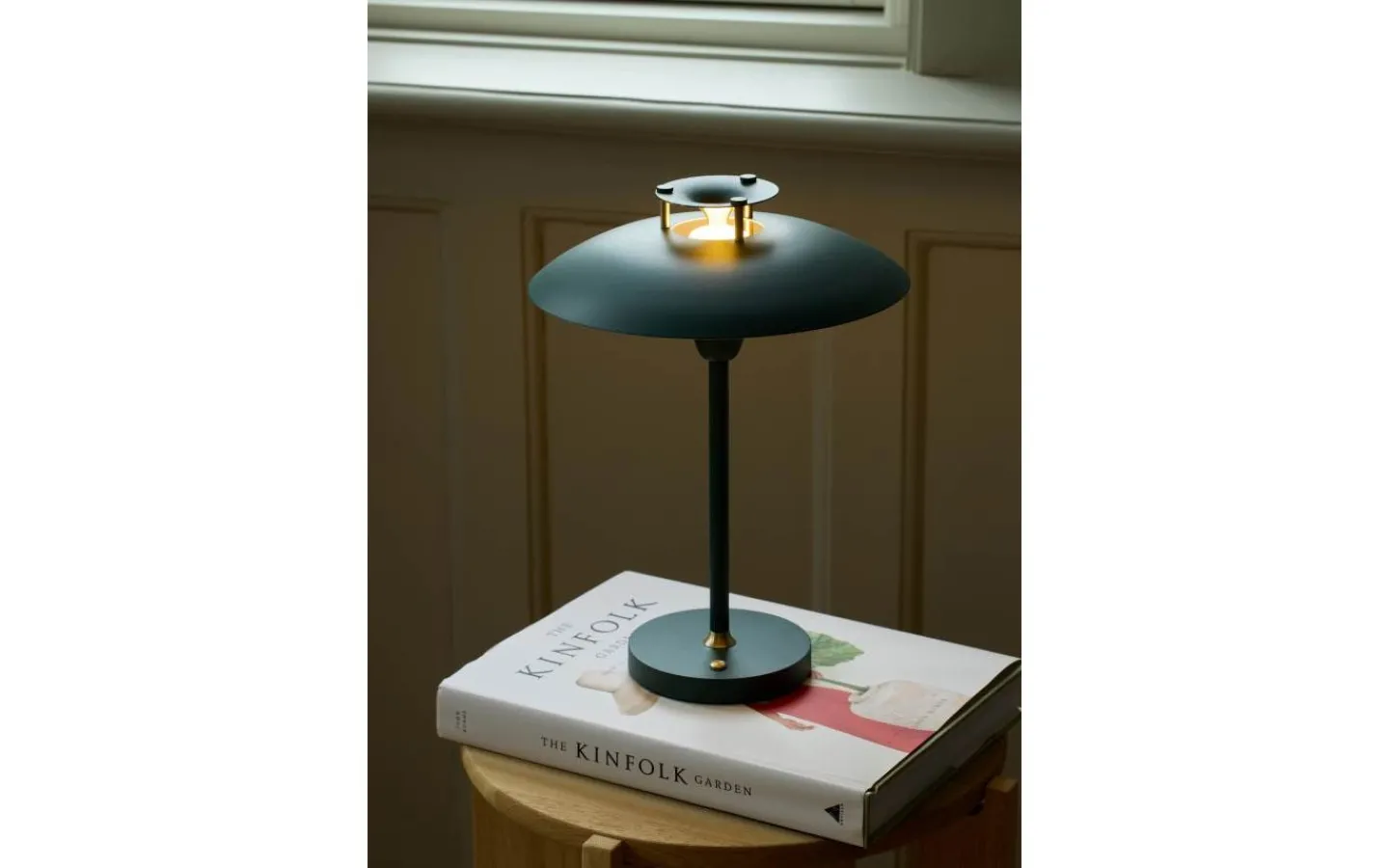 Halo Design Stepp 1-2-3 Uppladdningsbar Bordslampa LED 2,5W 2700K 28cm Dark Green IP54* Uppladdningsbara Lampor Utomhus|Uppladdningsbara Lampor Utomhus