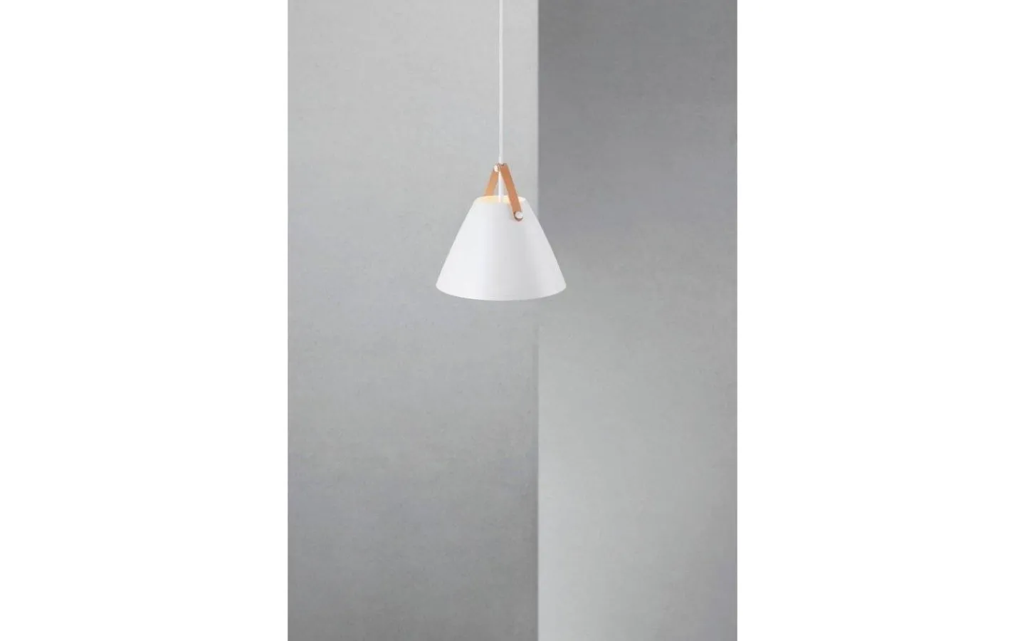 Design for the people Strap Taklampa 27cm Vit* Kök & Matplats