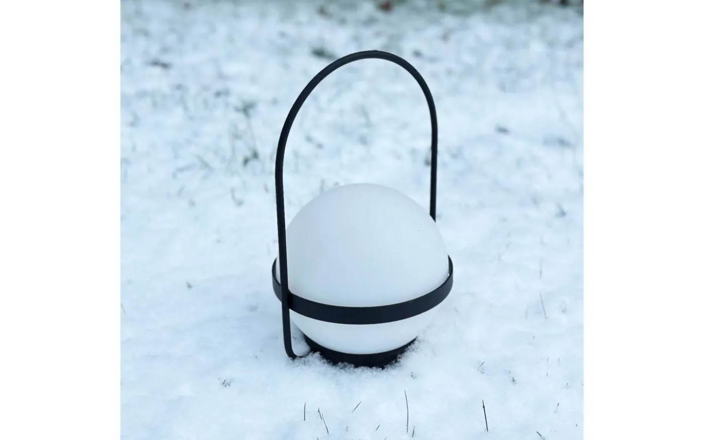 Summer Laddbar/Solcells Lykta 26cm LED 3000K Vit/Svart IP44