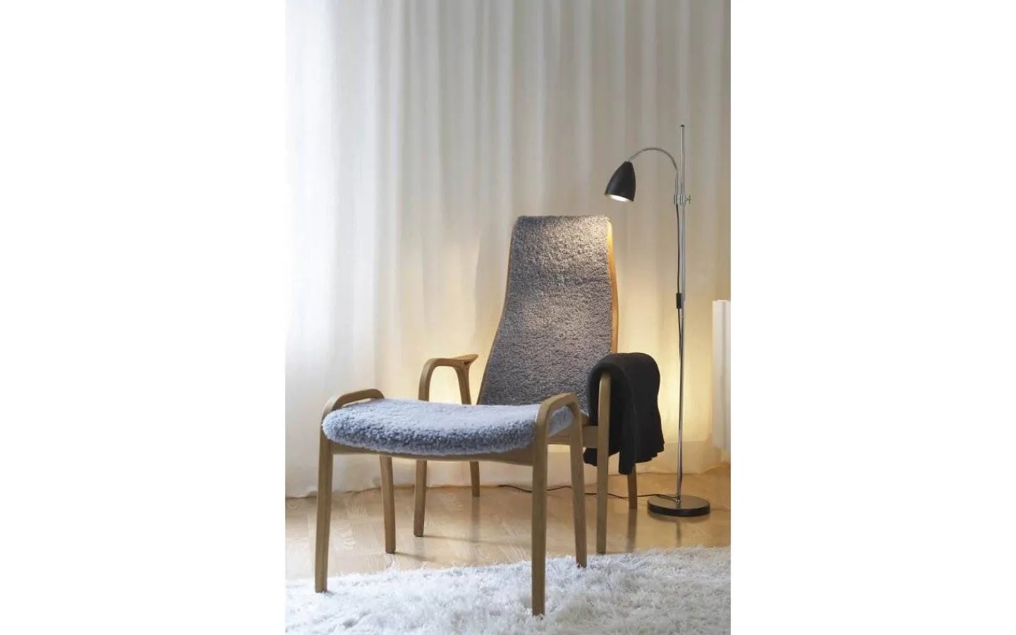 Belid Sway Golvlampa 148cm Svart* Vardagsrum|Golvläslampor