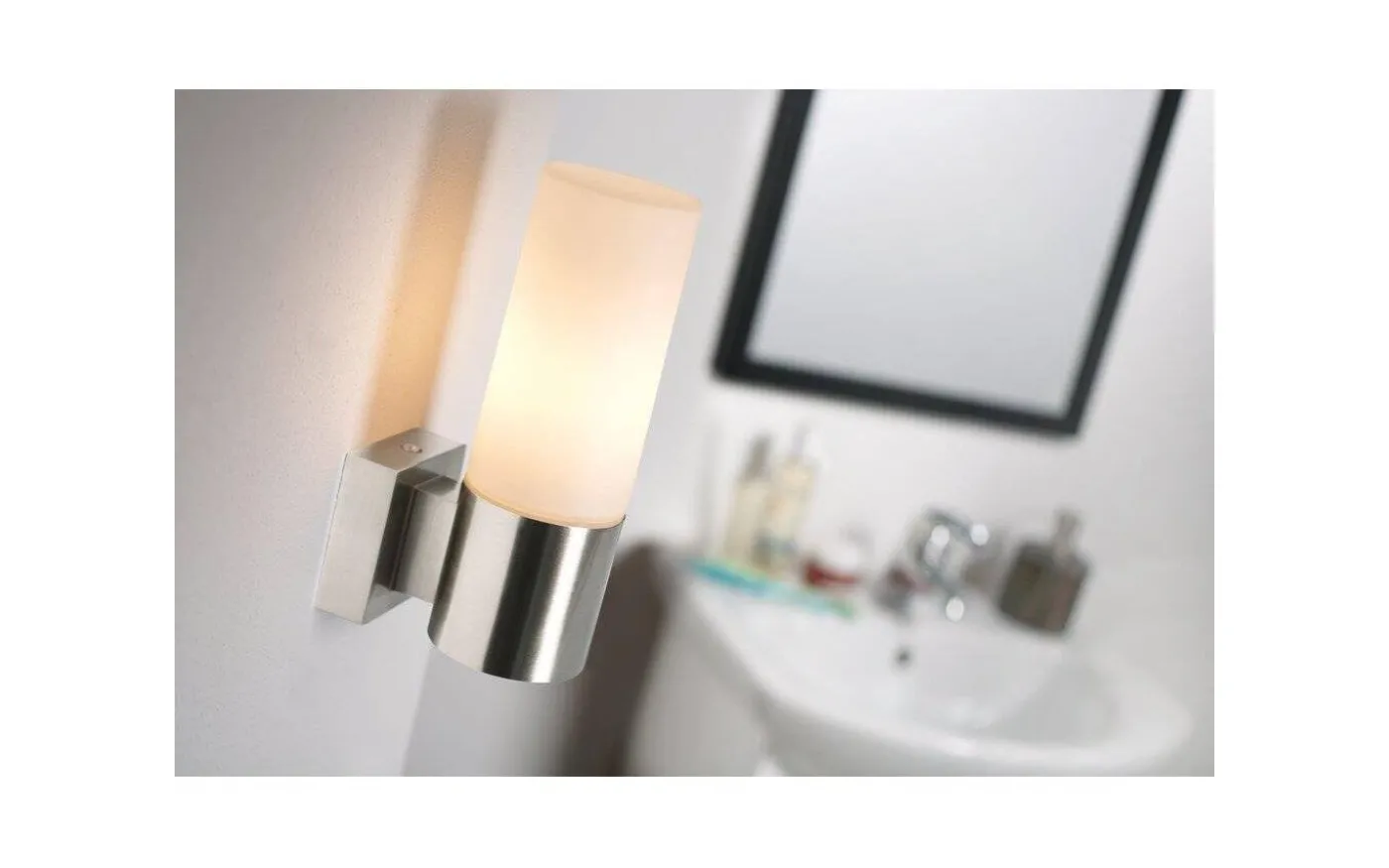 Tangens Badrumslampa 1L IP44 Borstad Stål