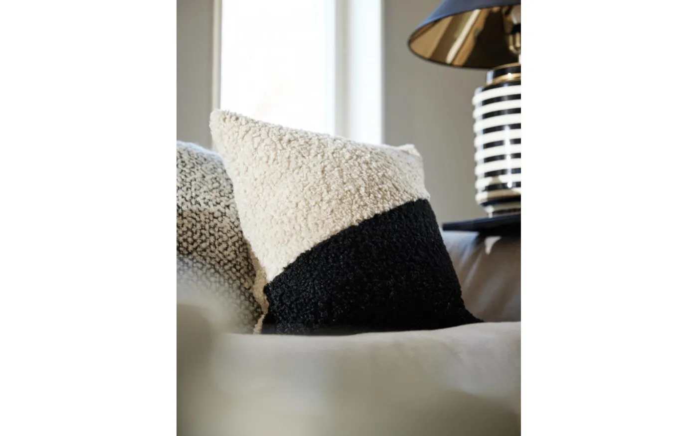 Teddy Kudde Svart 45x45cm